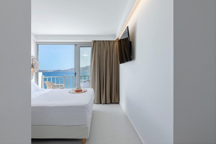 Boho Sapiens Marina – Seagnature Suite #4